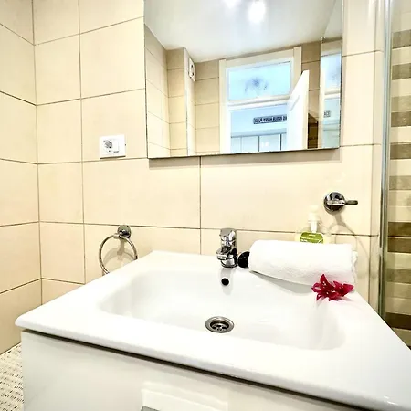 Seafront Serenity By Deihu Experiences 公寓